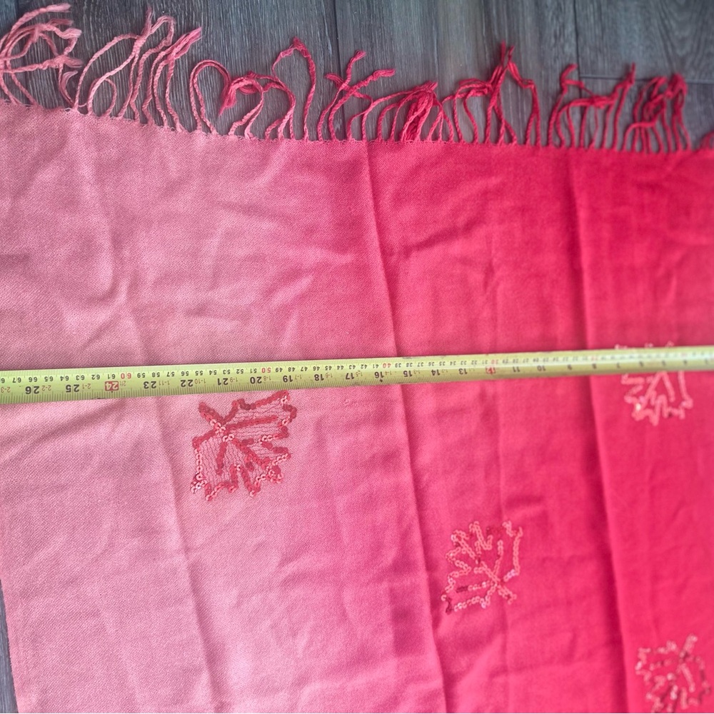 🌞Sale 3 for $15 Lightweight  scarf / shawl with Leaf Embroidery🍁 - Picture 7 of 7